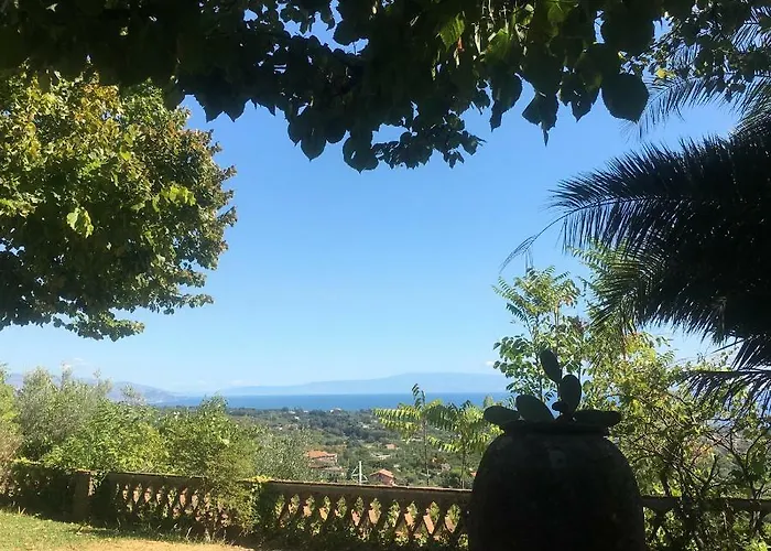 ヴィラ Il Palmento サンタ・ヴェネリーナ